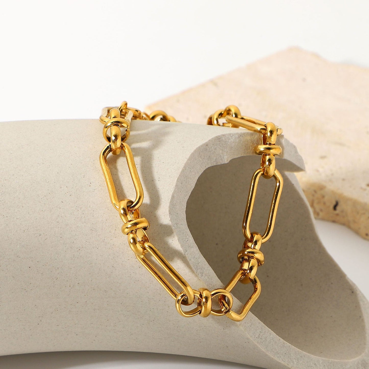 Mimi Femme Bracelets Elara Gold Bracelet