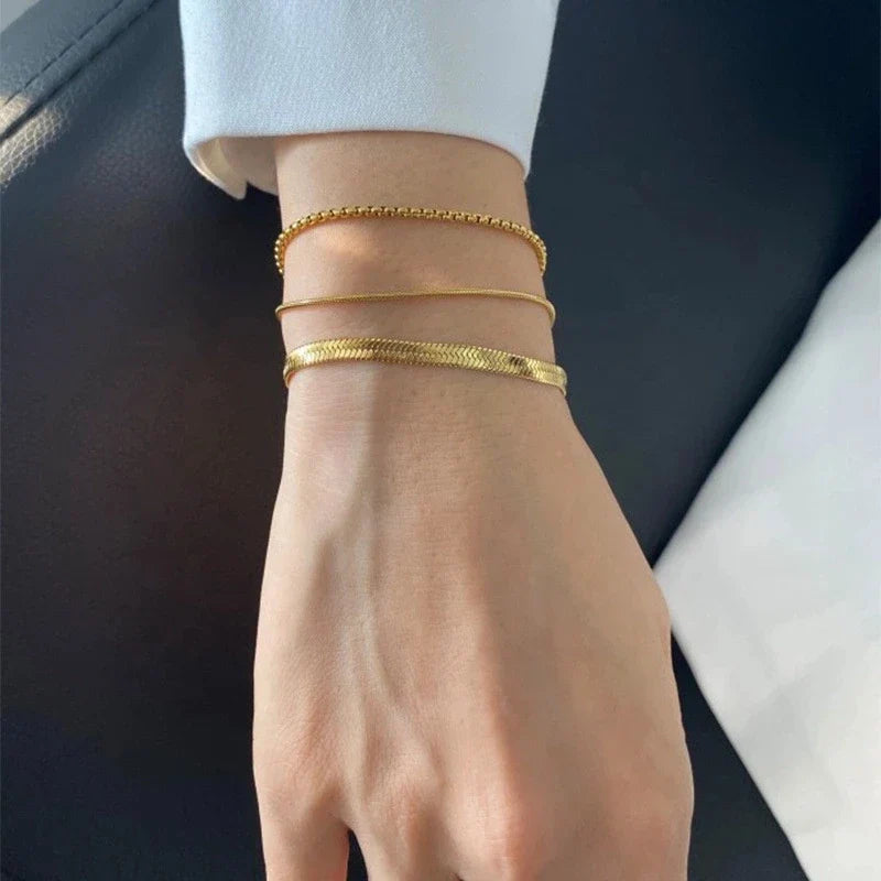 Mimi Femme Bracelets Evelyn Gold Bracelet