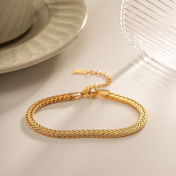 Mimi Femme Bracelets Genevieve Gold Bracelet