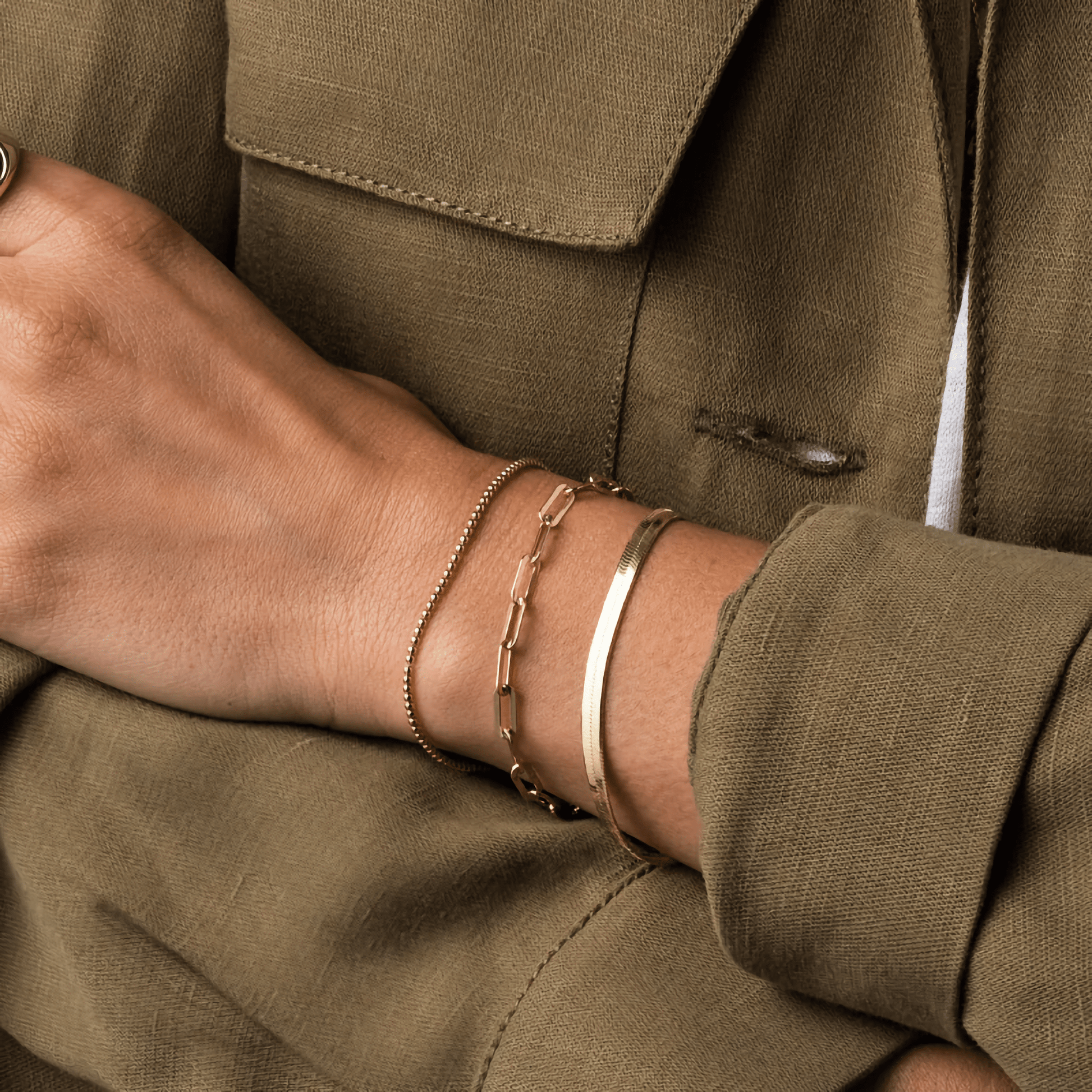 Mimi Femme Bracelets Iris Gold Herringbone Bracelet