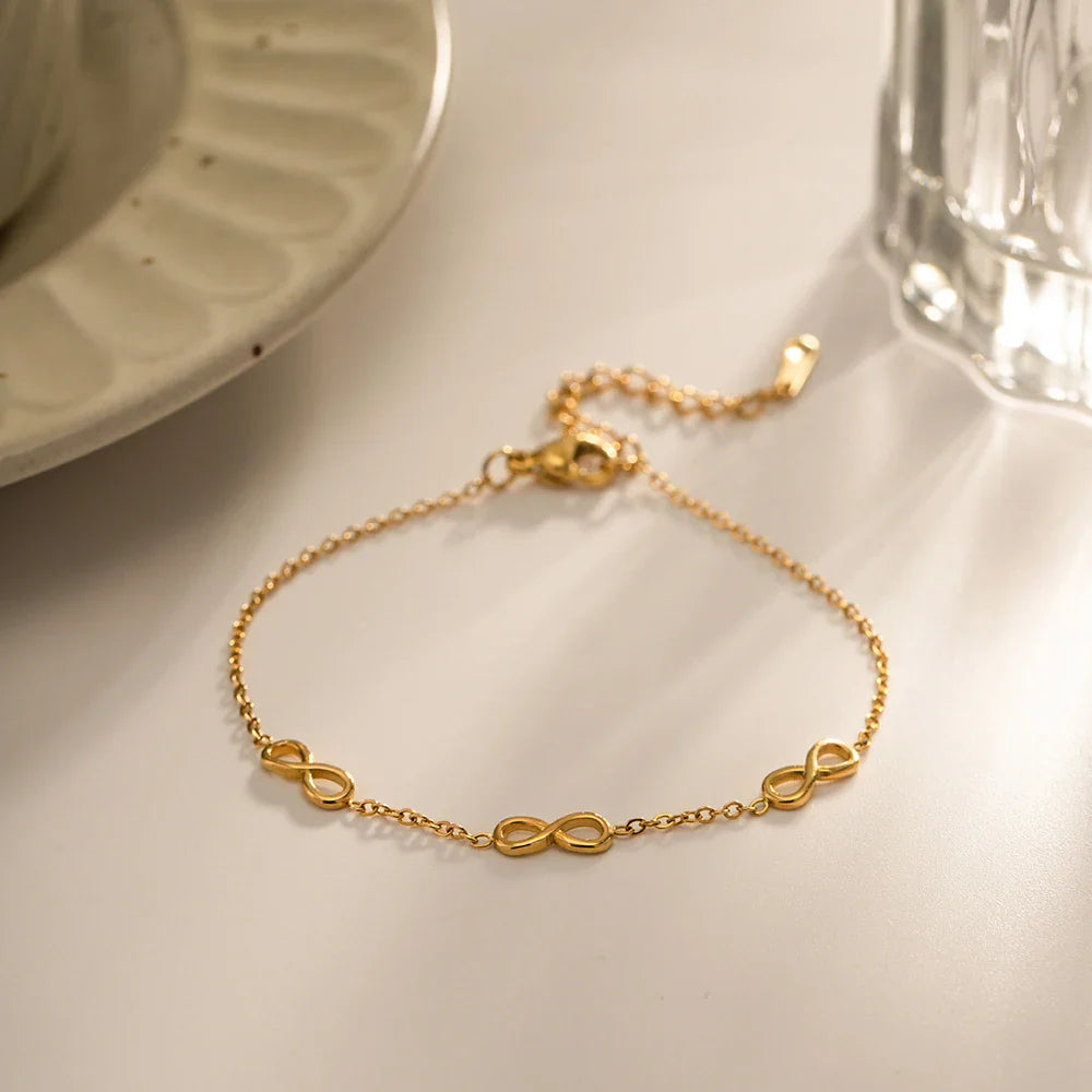 Mimi Femme Bracelets Lavinia Gold Bracelet