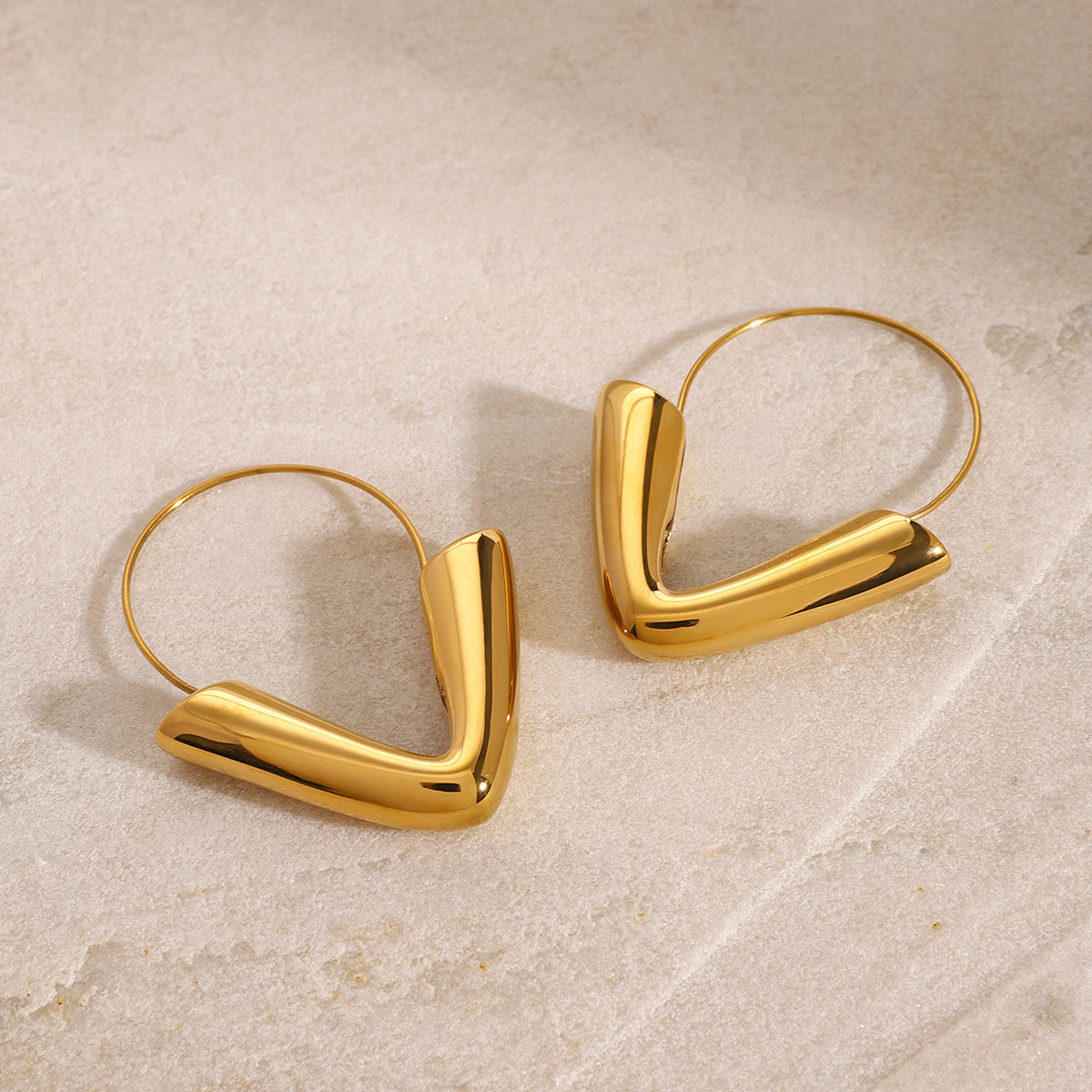 Mimi Femme Earrings Althea Arrowhead Hoops