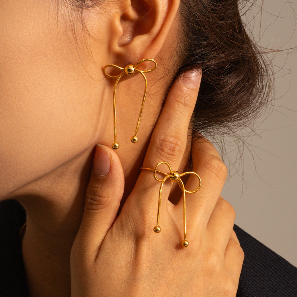 Mimi Femme Earrings Amaris Gold Earrings