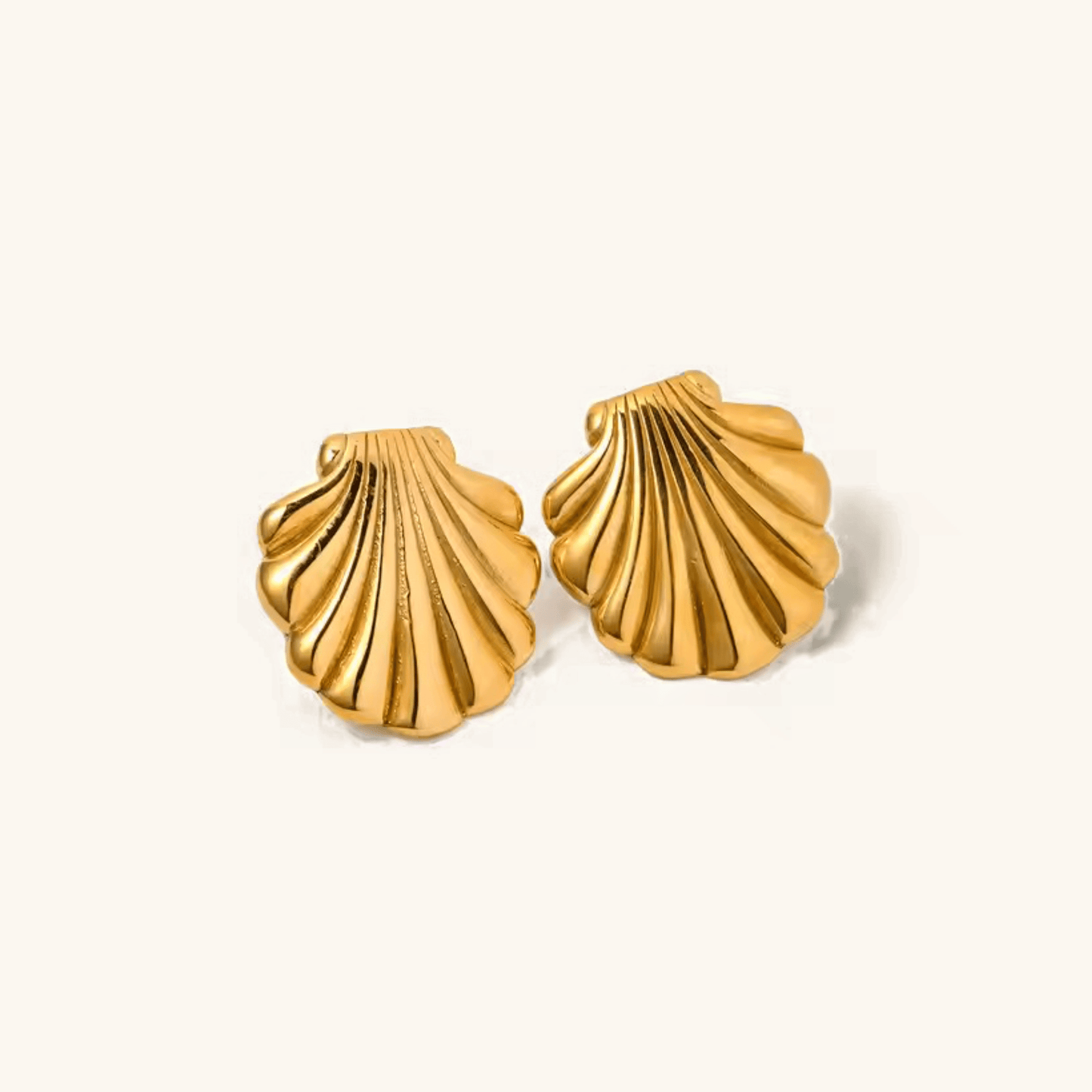 Mimi Femme Earrings Aurielle Gold Seashell Earrings