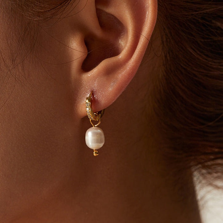 Mimi Femme Earrings Cera Pearl Earrings