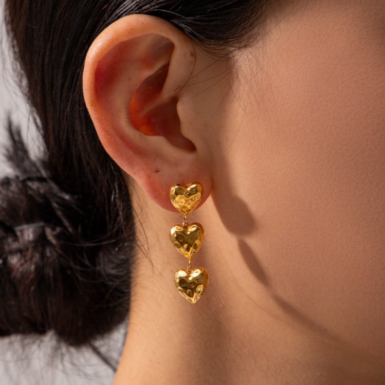 Mimi Femme Earrings Clara Heart Gold Earrings