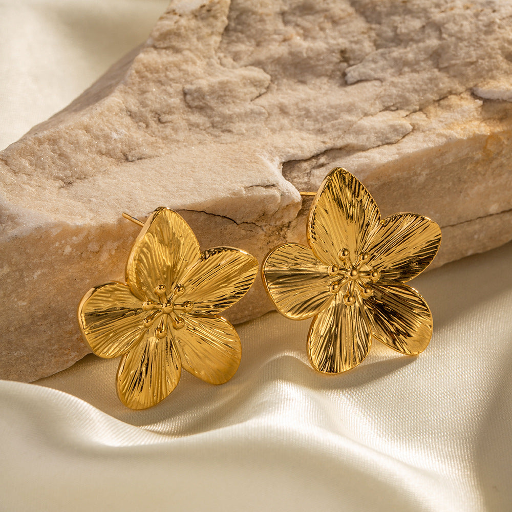 Mimi Femme Earrings Clarisa Flower Gold Earrings