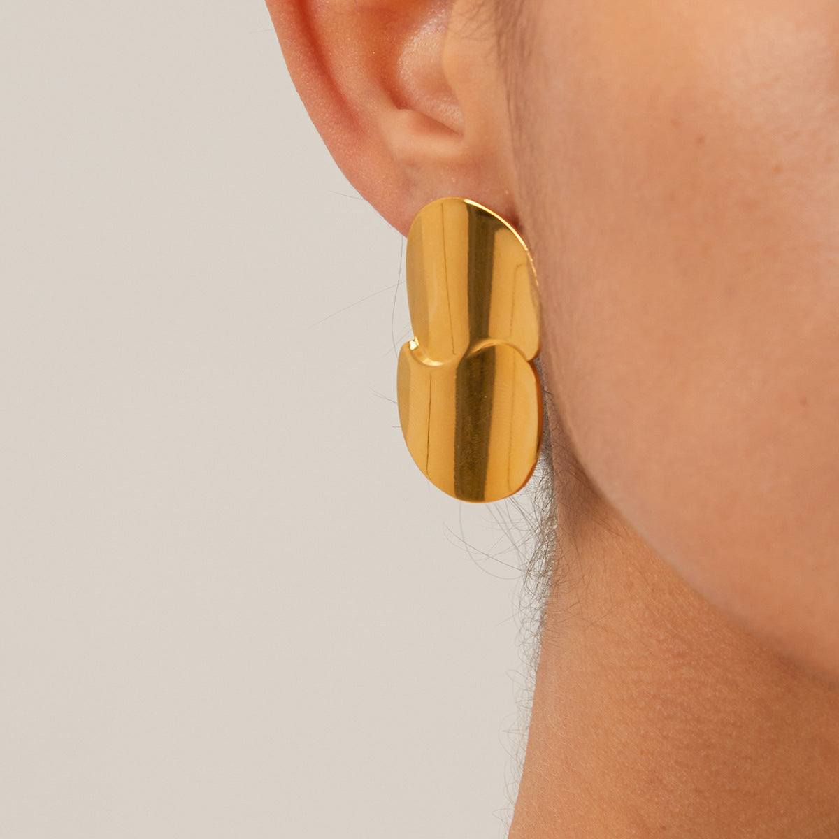 Mimi Femme Earrings Daphne Gold Earrings