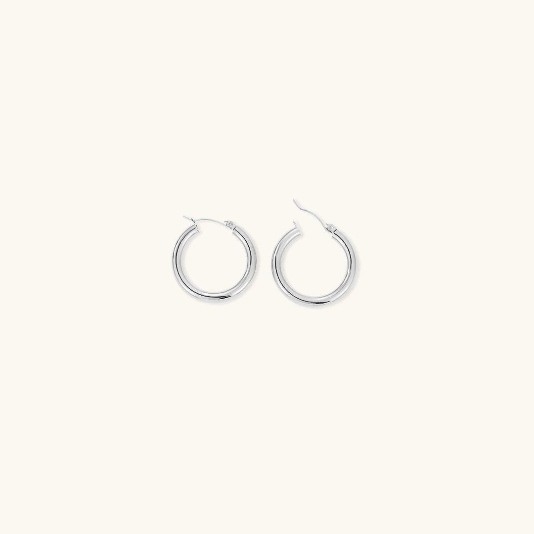 Mimi Femme Earrings Della Round Hoops