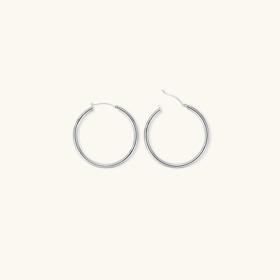 Mimi Femme Earrings Della Round Hoops