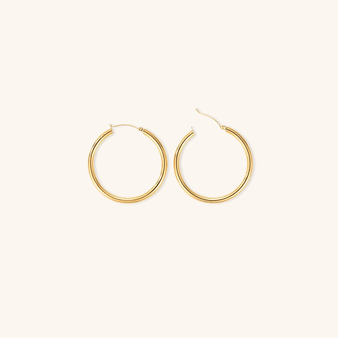 Mimi Femme Earrings Della Round Hoops