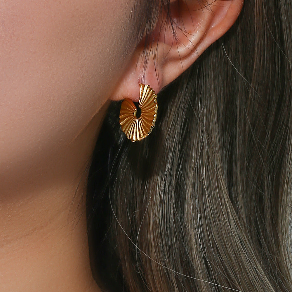 Mimi Femme Earrings Faisha Gold Earrings