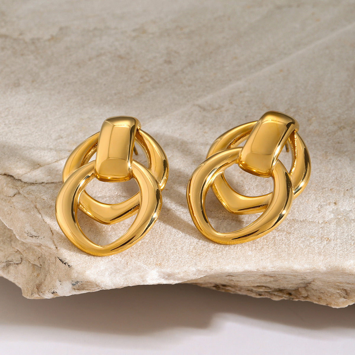 Mimi Femme Earrings Lilla Gold Earrings