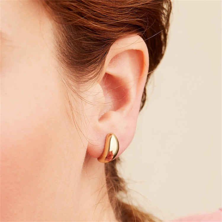 Mimi Femme Earrings Linda Gold Earrings