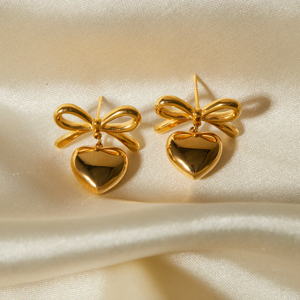 Mimi Femme Earrings Madame French Knot Gold Heart Earrings