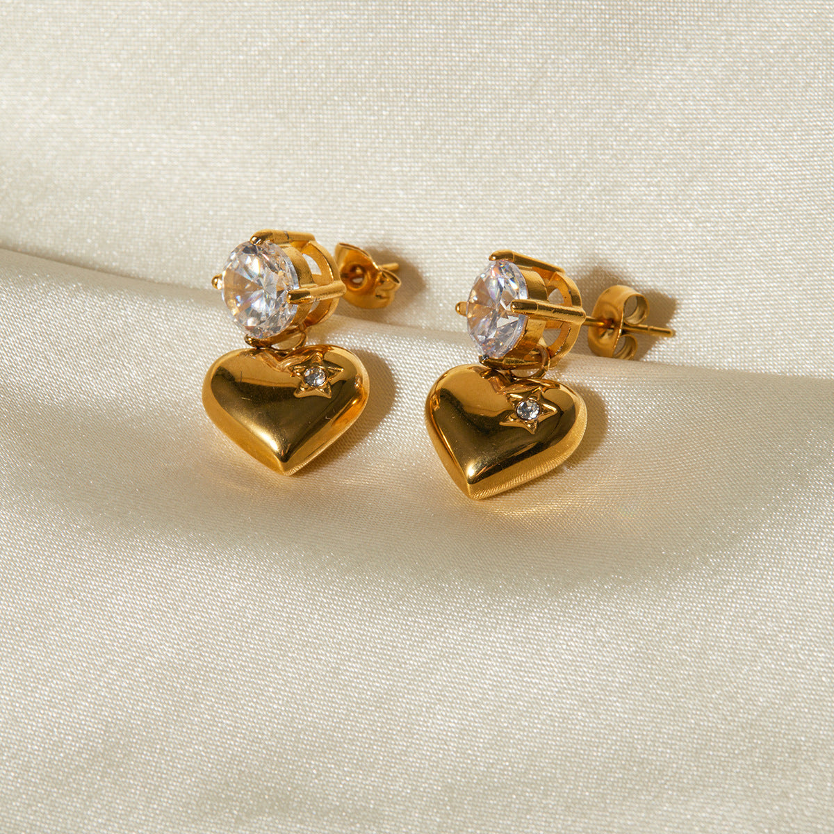 Mimi Femme Earrings Marianne Heart Gold Earrings