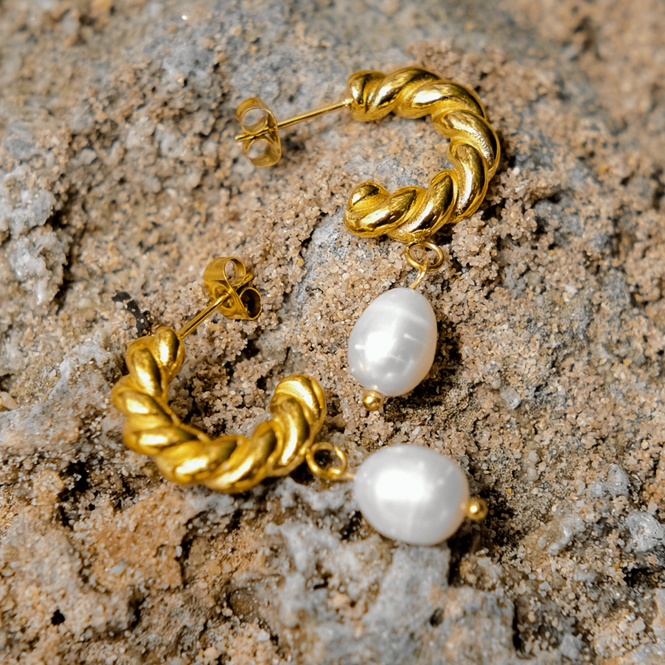 Mimi Femme Earrings Rosalyn Pearl Earrings