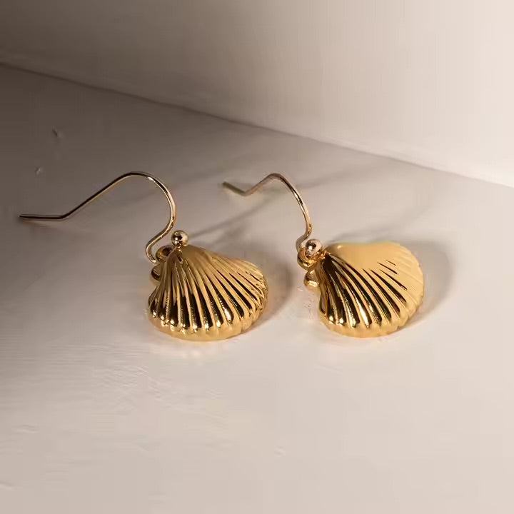 Mimi Femme Earrings Selah Gold Seashell Earrings