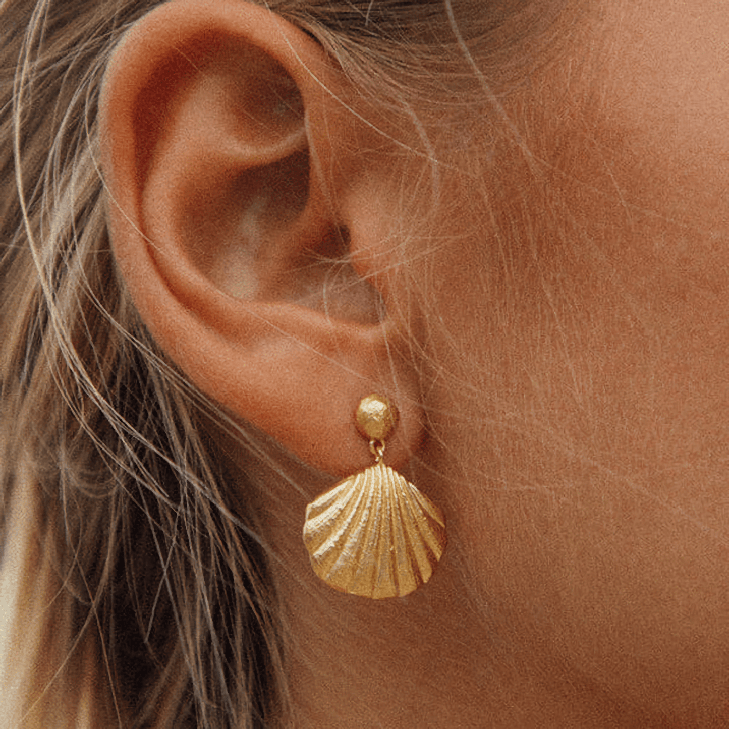 Mimi Femme Earrings Selina Shell Earrings