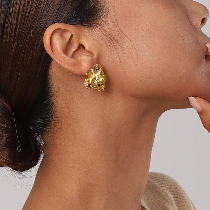 Mimi Femme Earrings Seraphine Floral Gold Earrings