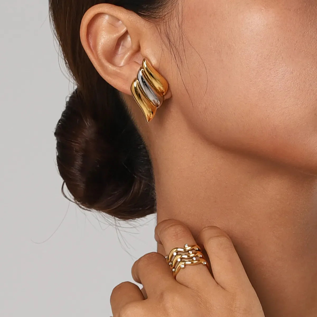 Mimi Femme Earrings Veroni Gold Earrings