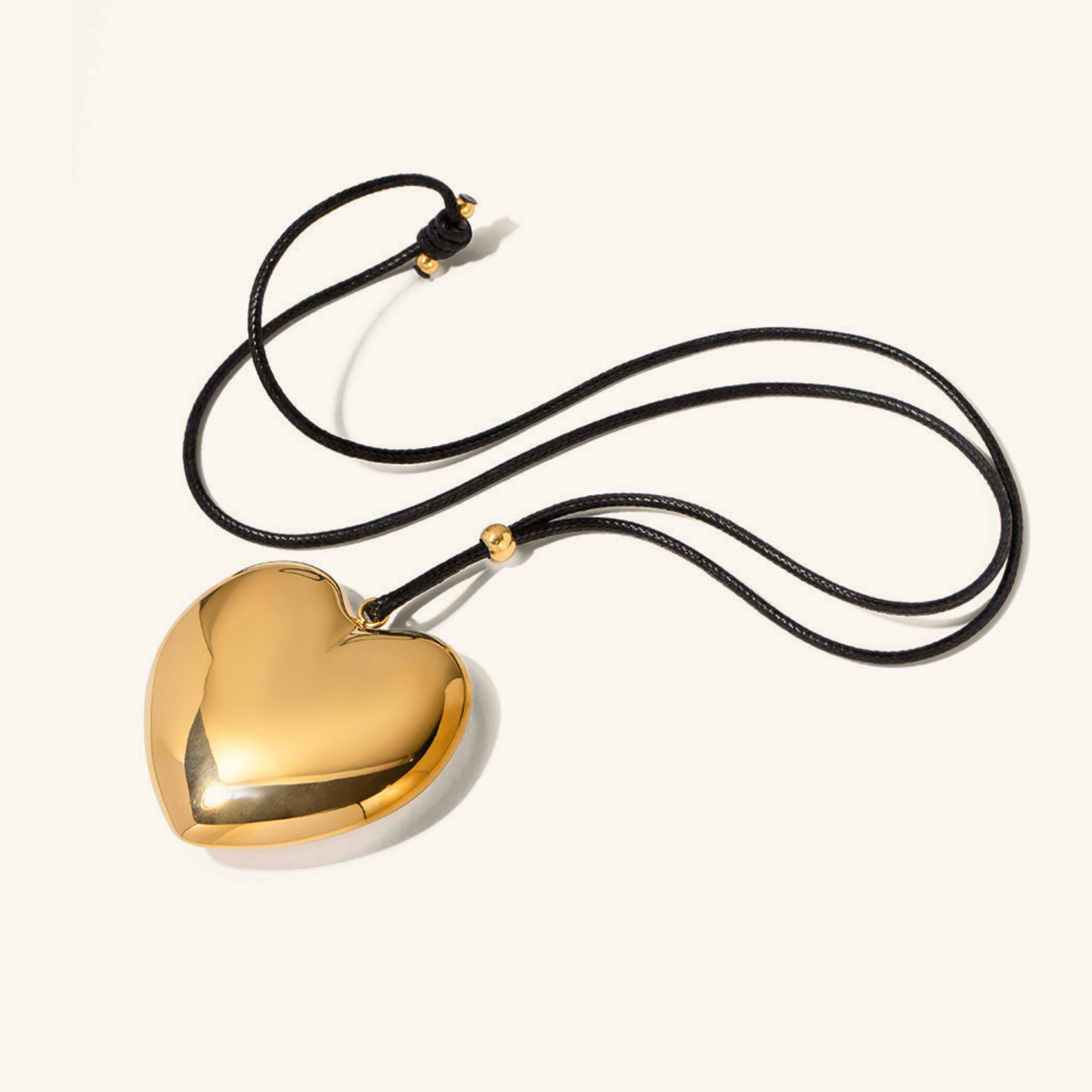 Mimi Femme Necklaces Amelina Gold Heart Necklace