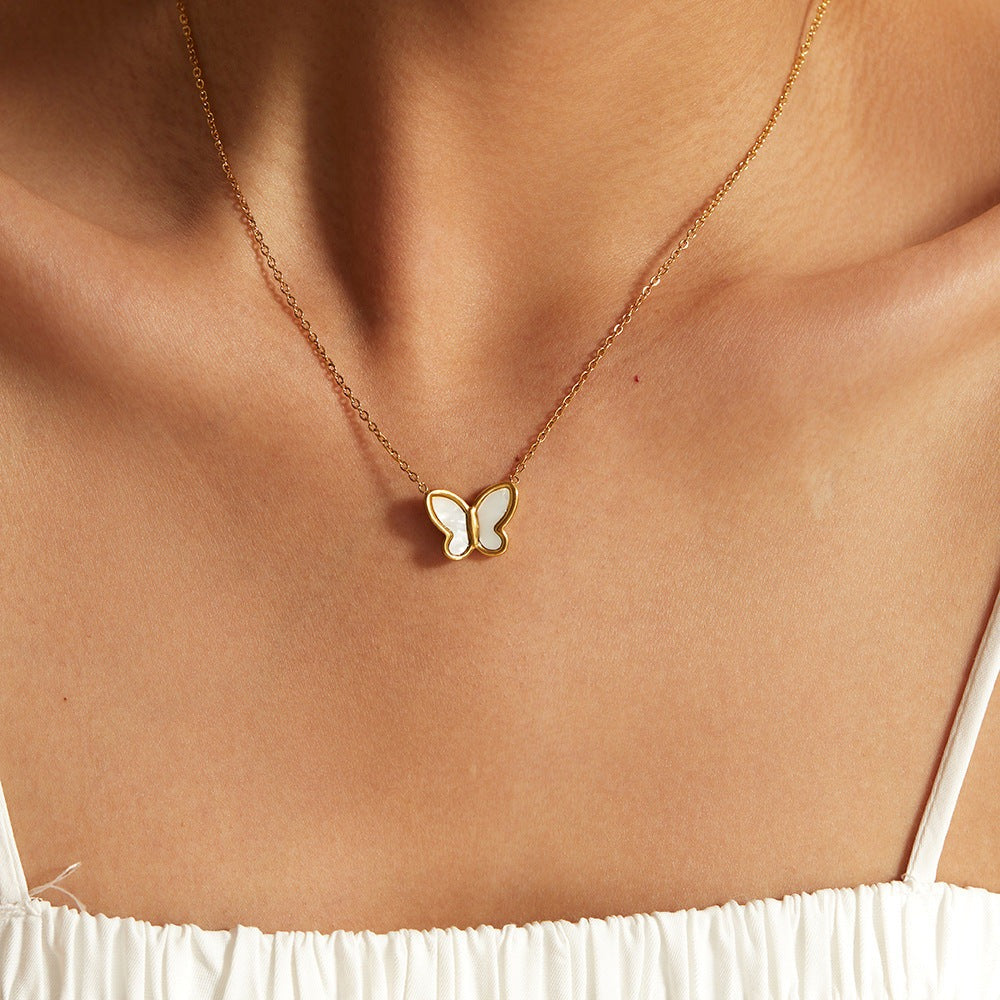 Mimi Femme Necklaces Esmerée Mother of Pearl Necklace