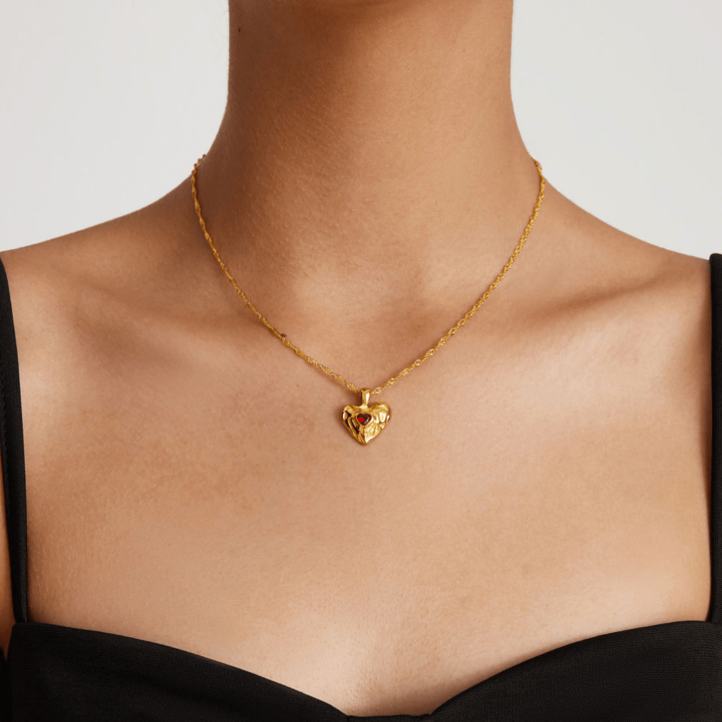 Mimi Femme Necklaces Lucia Gold Heart Necklace