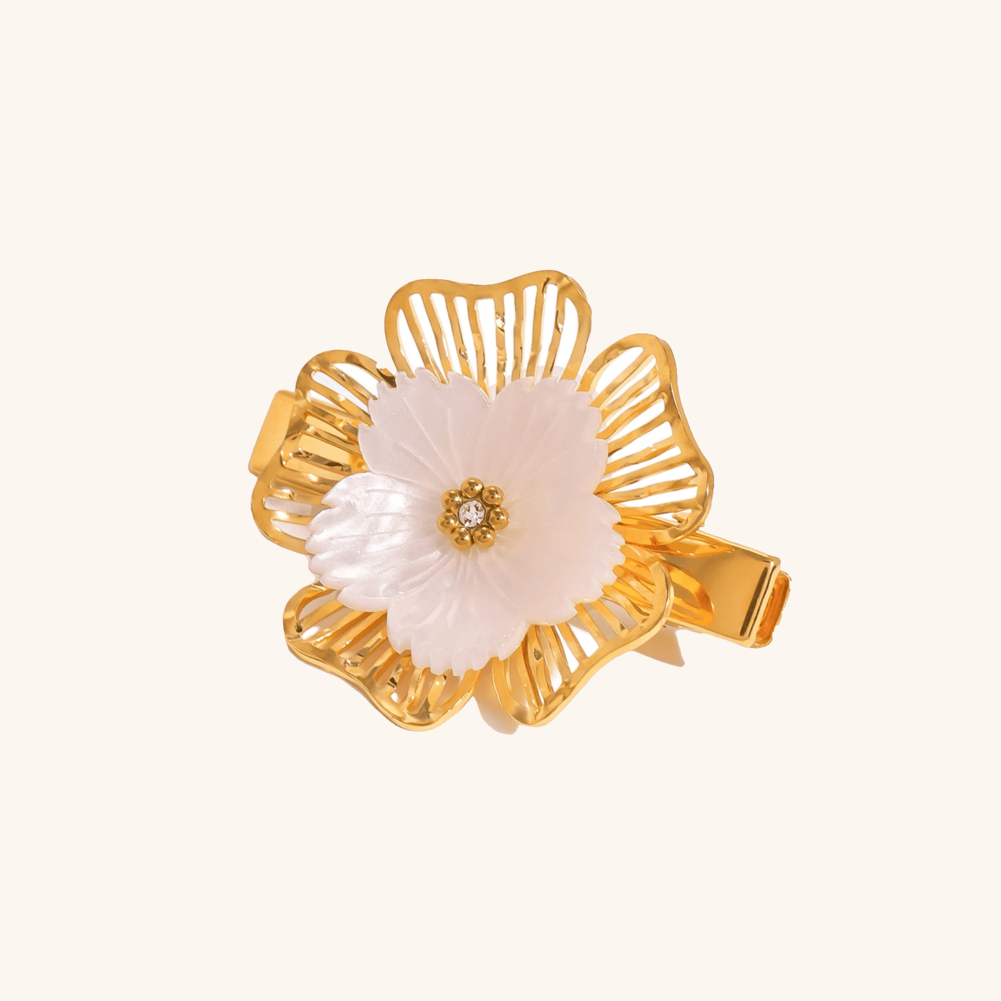 Mimi Femme Petal Pearl Hair Clip