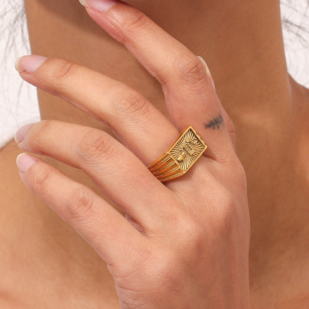 Mimi Femme Rings Esmira Gold Ring