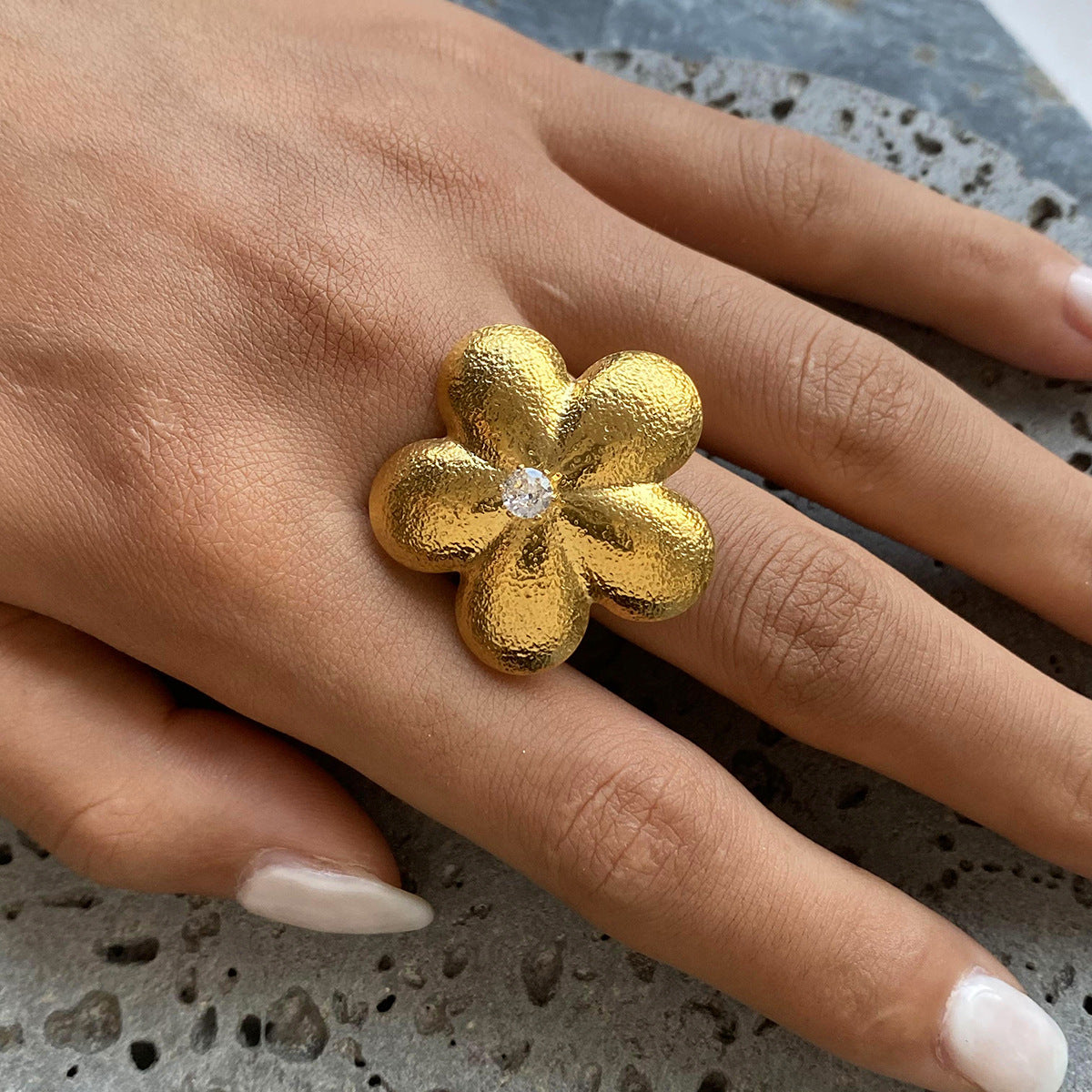 Mimi Femme Rings Faisha Gold Petal Ring