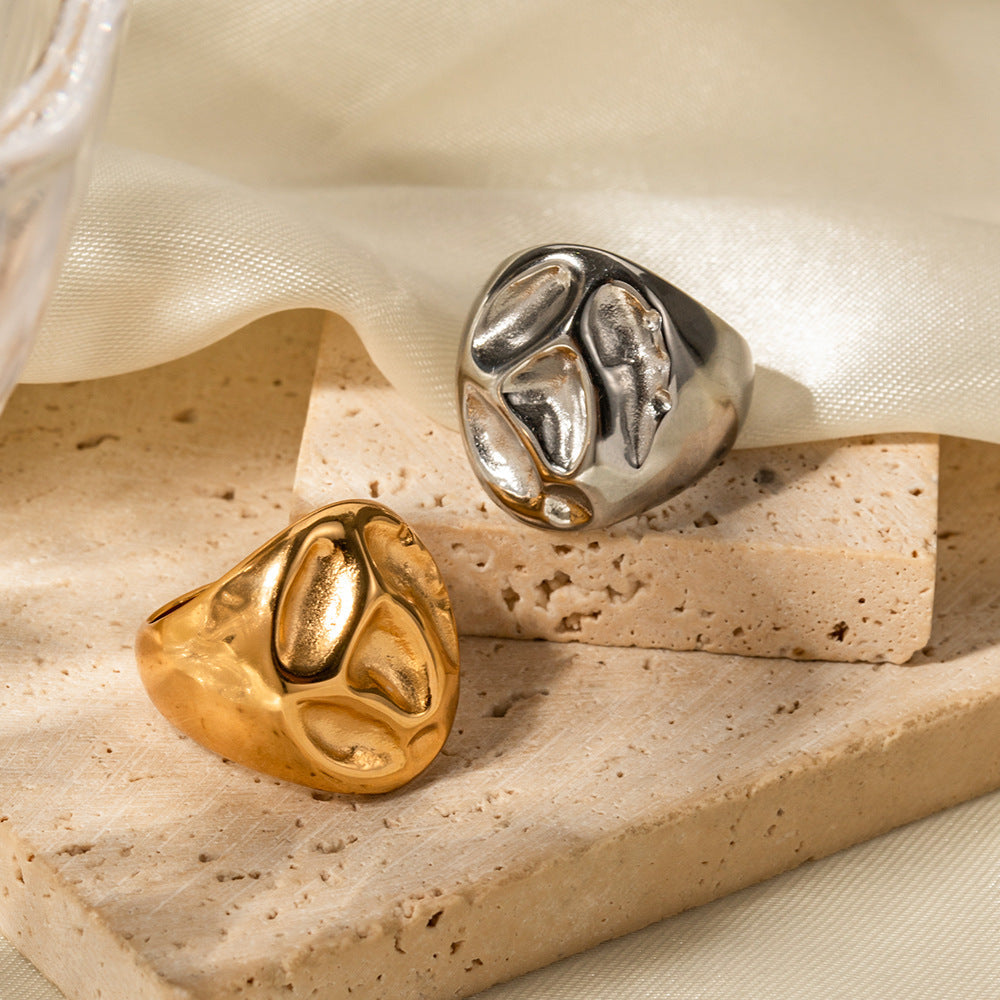 Mimi Femme Rings Iris Gold Ring