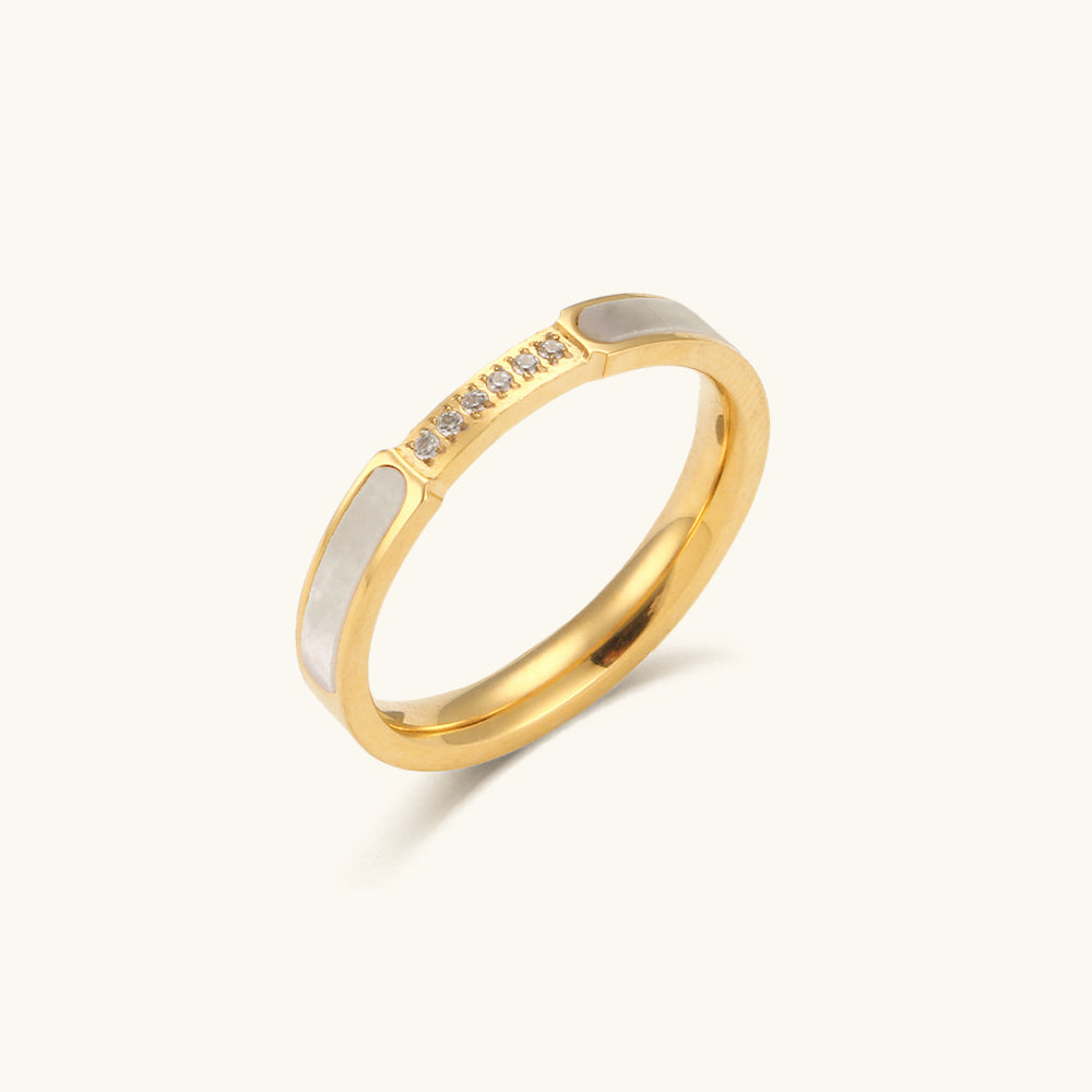 Mimi Femme Rings Lisa Diamond Simulant Gold Ring