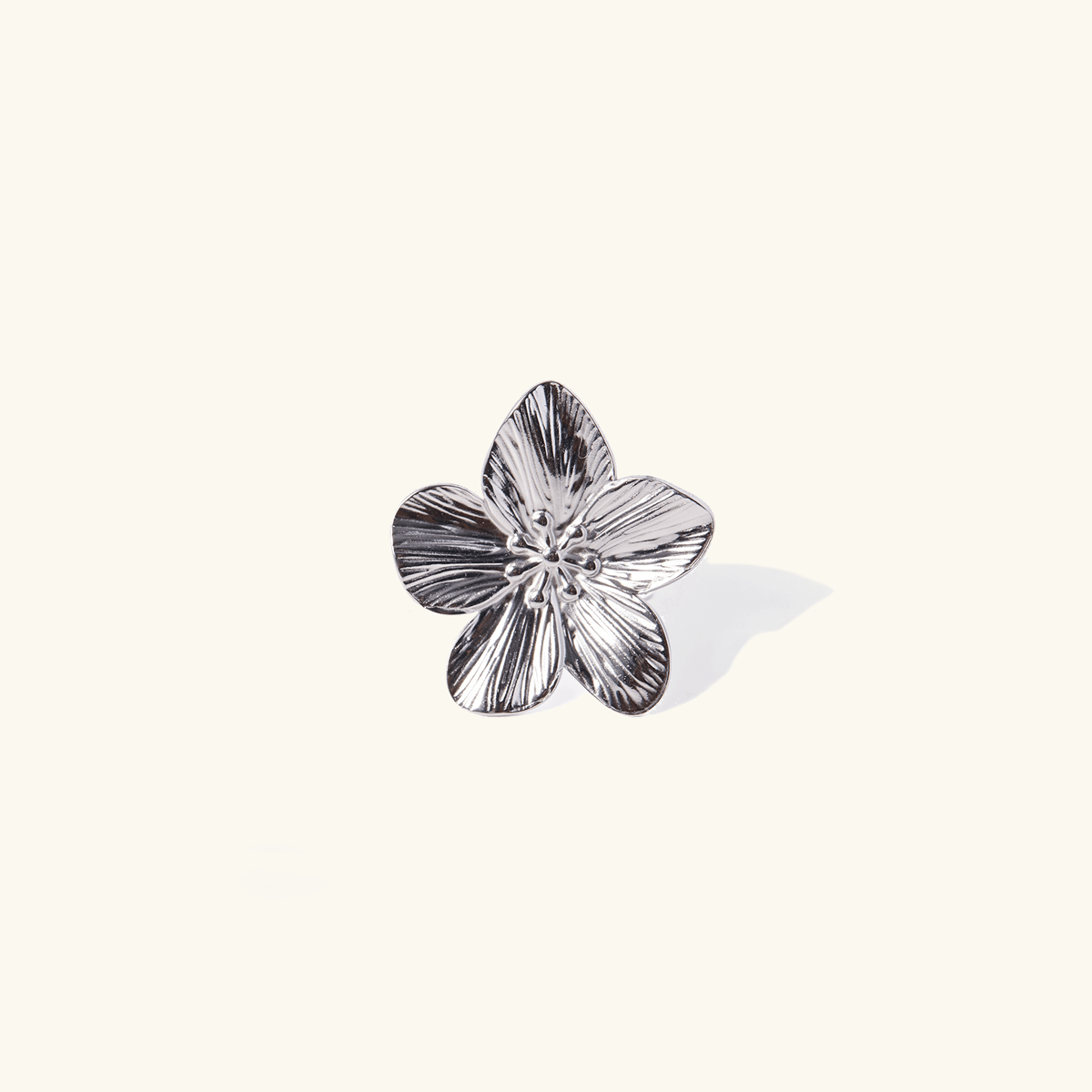 Mimi Femme Rings Naida Silver Petal Ring