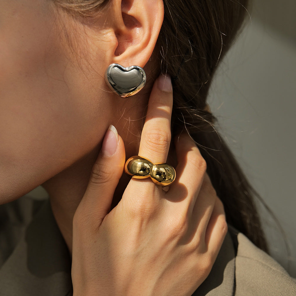 Mimi Femme Rings Viola Gold Ring