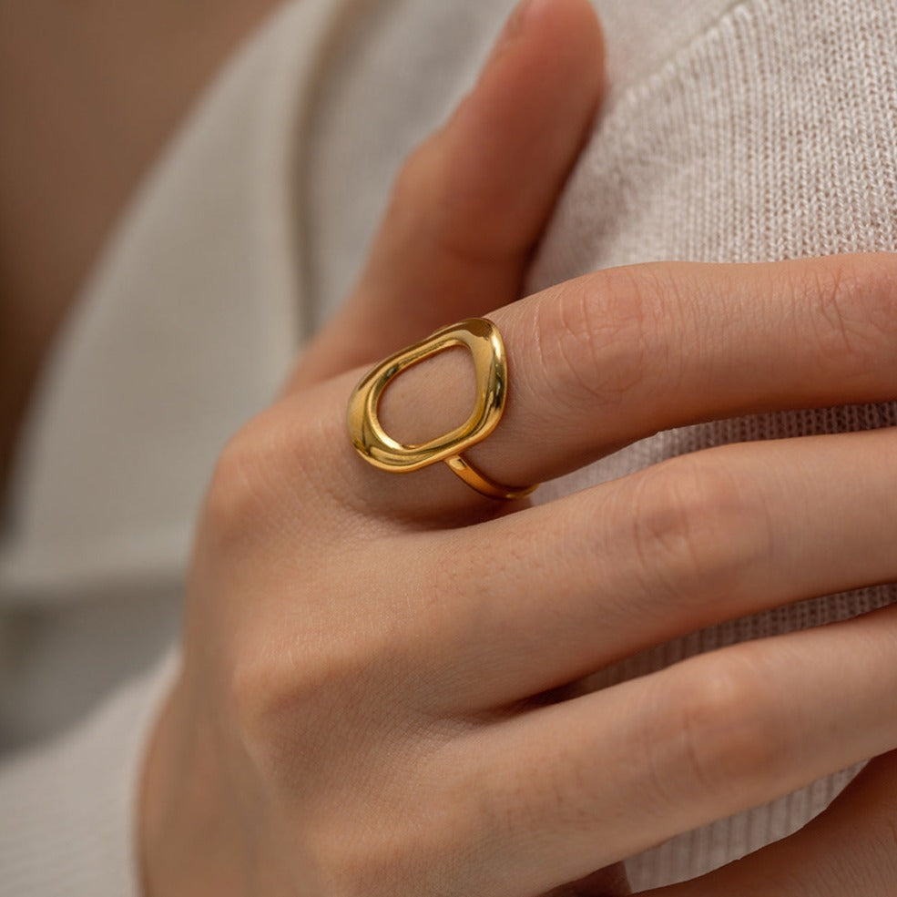 Mimi Femme Rings Zariel Gold Ring