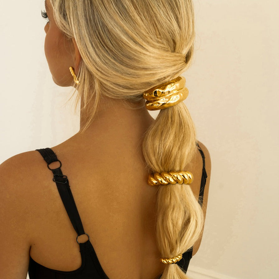 Mimi Femme Twist Pony Cuff